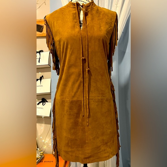 🌰WALTER BAKER LEATHER DRESS WITH FRINGE NWOT🌰VERY SOFT , RARE TO FIND - Picture 3 of 12